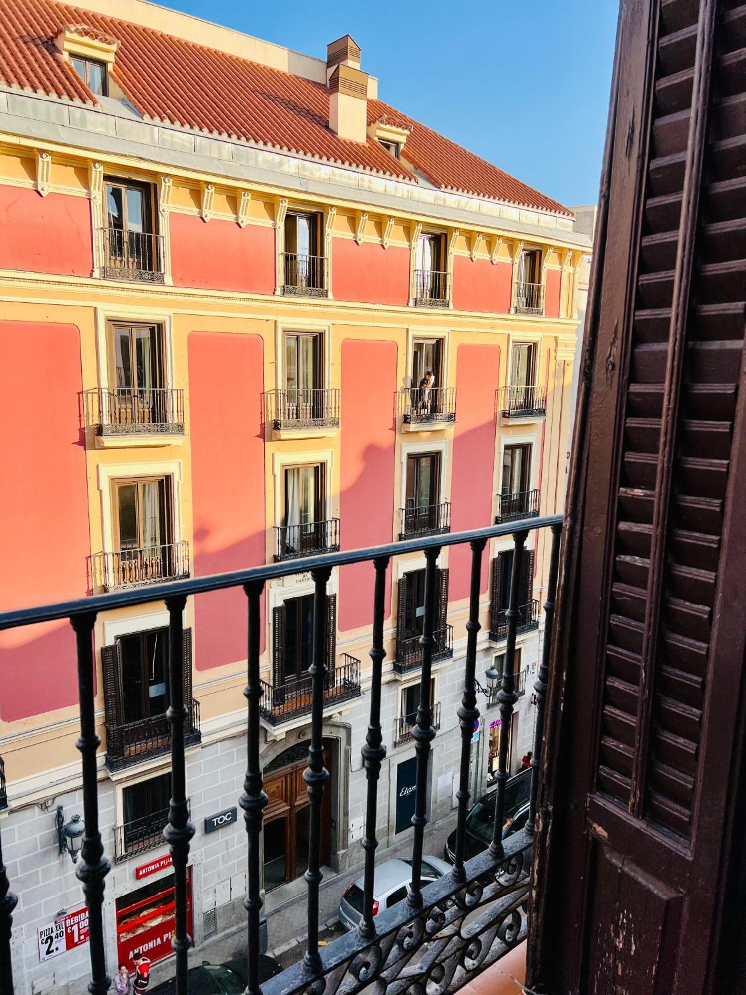Albergue Miguel Angel Madrid Ngoại thất bức ảnh